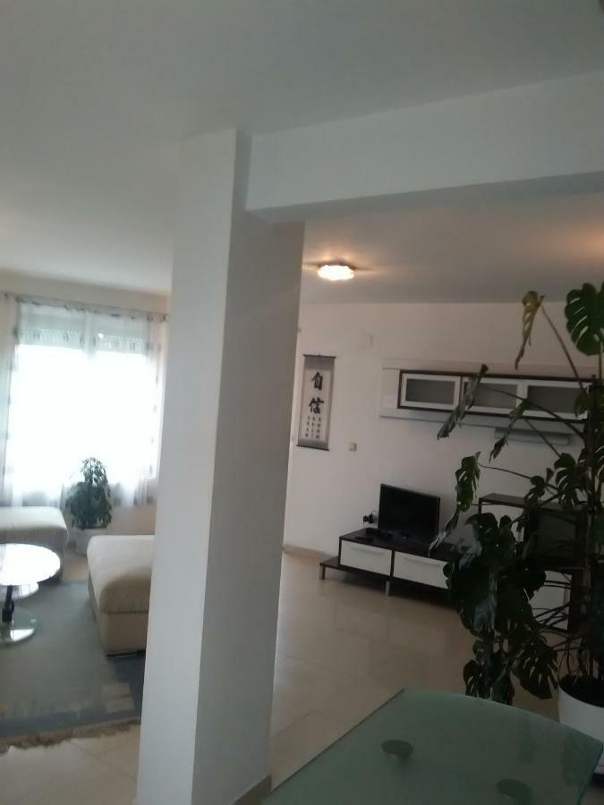 2 Rooms Apartment Plovdiv Kichuk Paris Eksteriør bilde
