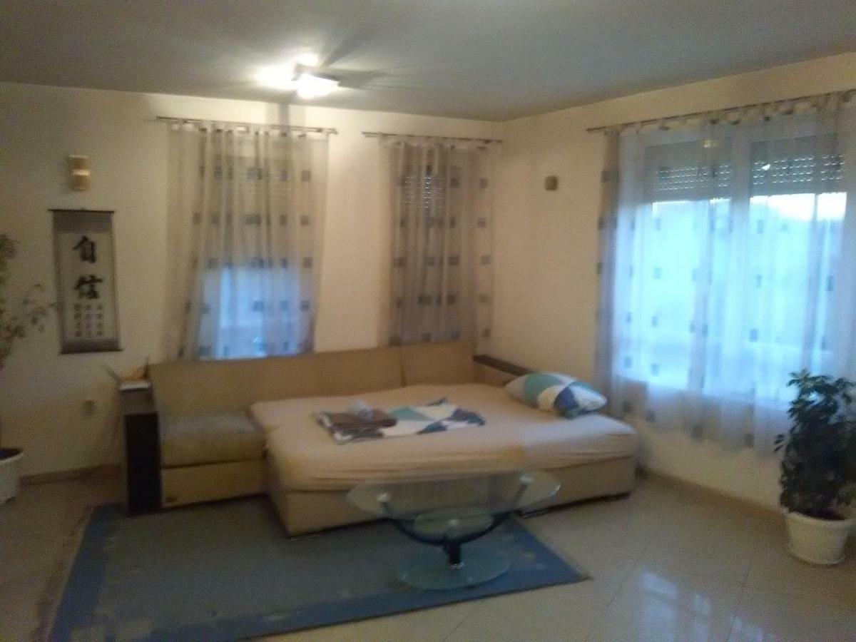 2 Rooms Apartment Plovdiv Kichuk Paris Eksteriør bilde